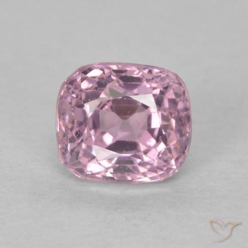 0.72ct Natural Púrpura claro espinela, Forma Cojín, VS, Photo A