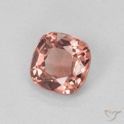 Espinela Rosado naranja natural de 0.54 ct, Forma Cojín, VVS