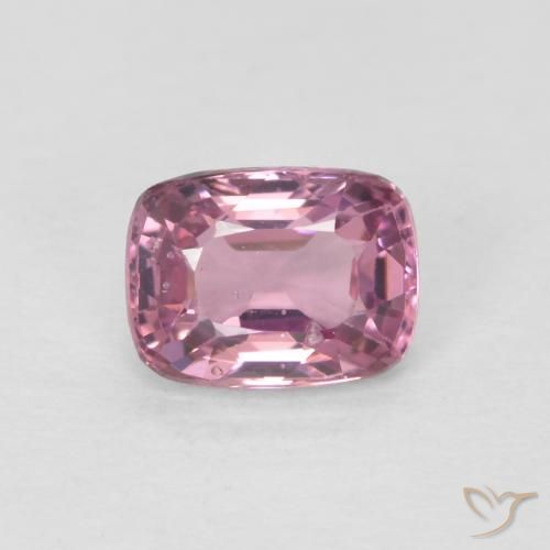 0.53ct Natural Rosado intenso espinela, Forma Cojín, VS