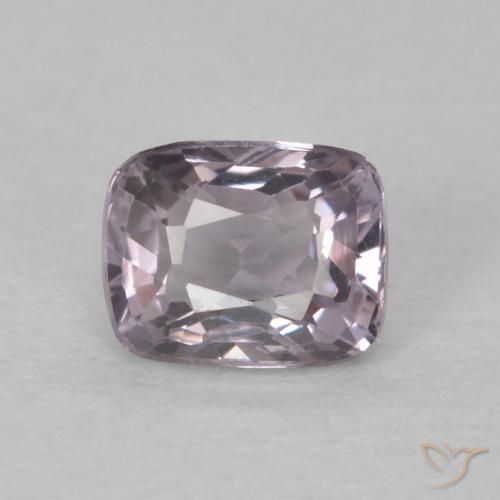 0.55ct Natural Dark Grey Purple Espinela, Forma Cojín, VVS, Photo A