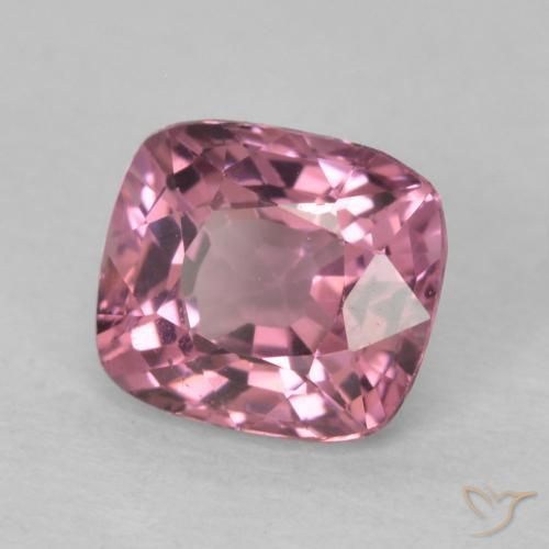 Espinela Lavanda intenso natural de 0.74 ct, Forma Cojín, VVS