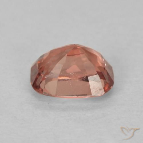 Espinela Rosado rojizo natural de 0.55 ct, Forma Cojín, VVS