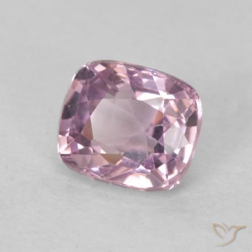 Espinela Rosado muy claro natural de 0.58 ct, Forma Cojín, VVS