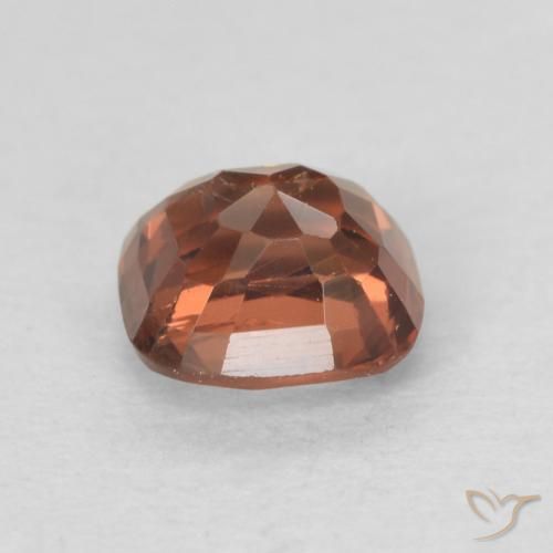 Espinela Roja Anaranjada natural de 0.63 ct, Forma Cojín, VS