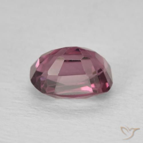 Espinela Rosado magenta natural de 0.81 ct, Forma Cojín, VS-SI