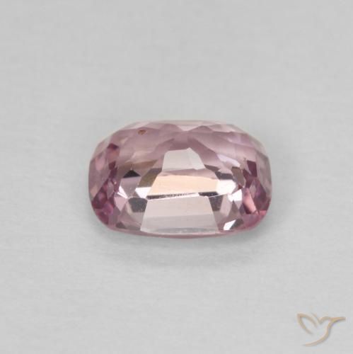 Espinela Medium Dark-Purple natural de 0.55 ct, Forma Cojín, VVS-VS