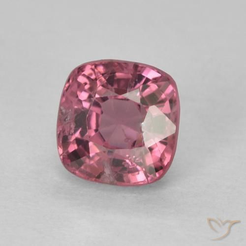 Espinela Púrpura baya rosado natural de 0.81 ct, Forma Cojín, VS