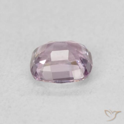 Espinela Púrpura rosáceo muy claro natural de 0.48 ct, Forma Cojín, VVS