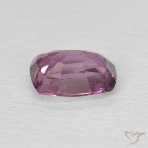 Espinela Lavanda intenso natural de 0.79 ct, Forma Cojín, VVS-VS