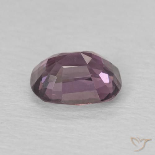 Espinela Gris ciruela natural de 0.84 ct, Forma Cojín, VVS-VS
