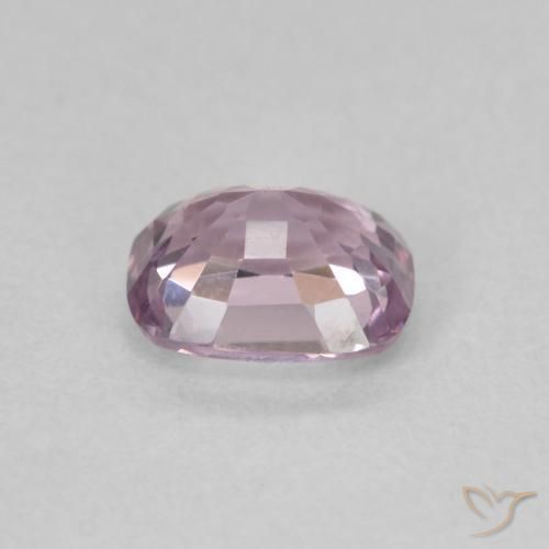 Espinela Púrpura rosáceo muy claro natural de 0.73 ct, Forma Cojín, VVS-VS