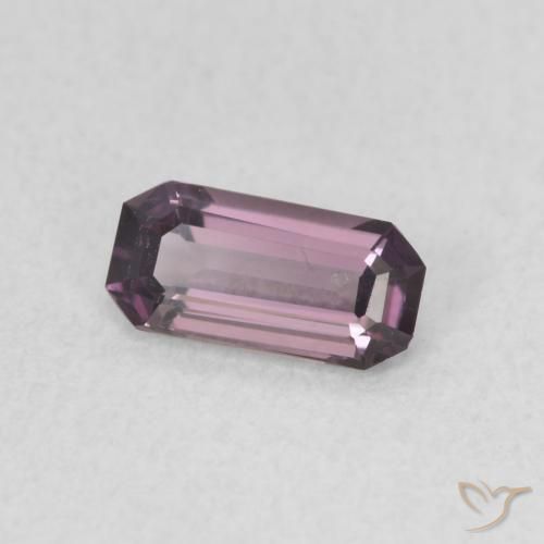 Espinela Púrpura uva natural de 0.50 ct, Corte Octágono / Esmeralda, VVS