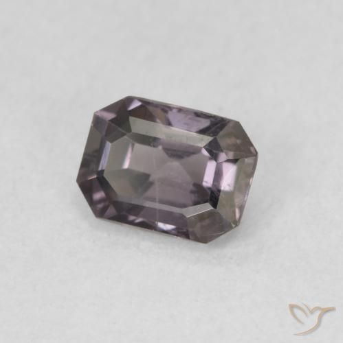 Espinela Dark Grey Purple natural de 0.58 ct, Corte Octágono / Esmeralda, VVS-VS