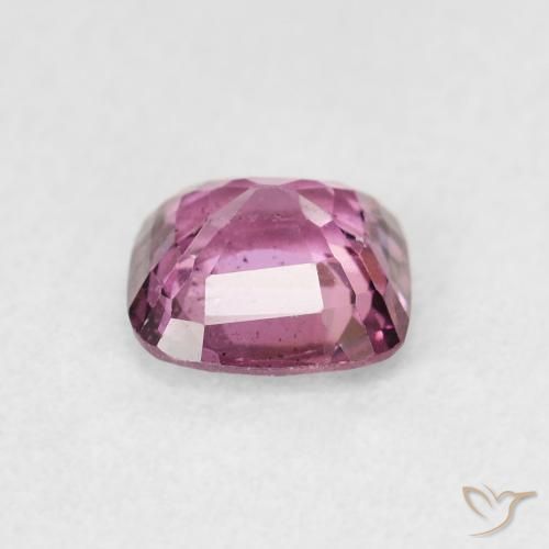 Espinela Púrpura medio natural de 1.03 ct, Forma Cojín, VS