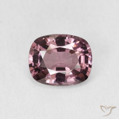 1.25ct Natural Púrpura oscuro Espinela, Forma Cojín, VVS-VS, Photo A