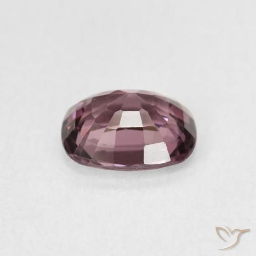 Espinela Púrpura oscuro natural de 1.25 ct, Forma Cojín, VVS-VS