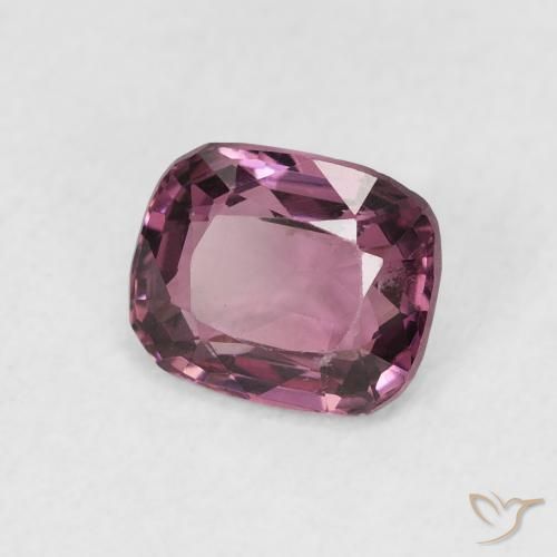 espinela Púrpura medio natural de 1.27 ct, Forma Cojín, VS