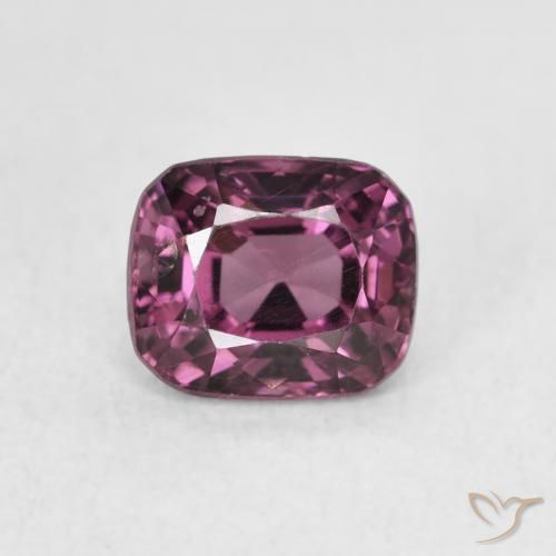 1.31ct Natural Púrpura sangría Espinela, Forma Cojín, VS