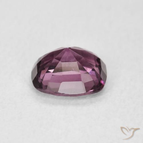 Espinela Púrpura oscuro natural de 1.07 ct, Forma Cojín, VS