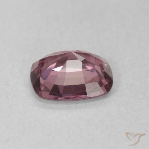 Espinela Púrpura medio natural de 1.14 ct, Forma Cojín, VS