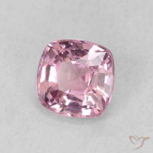 Espinela Rosado Bubblegum natural de 0.86 ct, Forma Cojín, VS