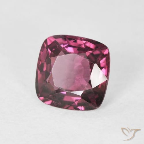 Espinela Púrpura medio natural de 1.07 ct, Forma Cojín, VS