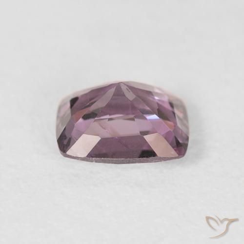 Espinela Púrpura medio natural de 0.95 ct, Forma Cojín, VS