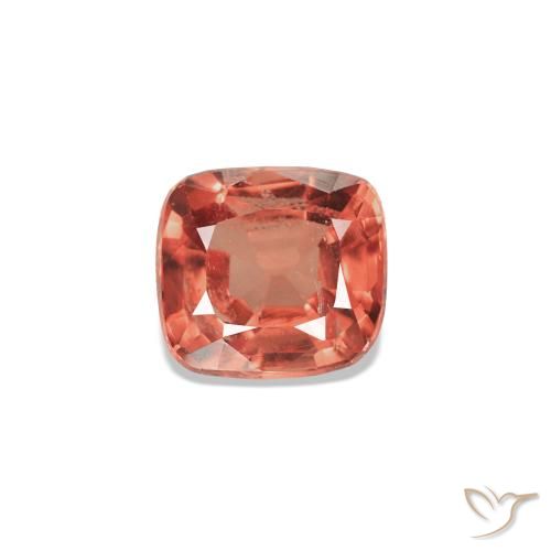 Espinela Rojo medio natural de 0.56 ct, Forma Cojín, VS