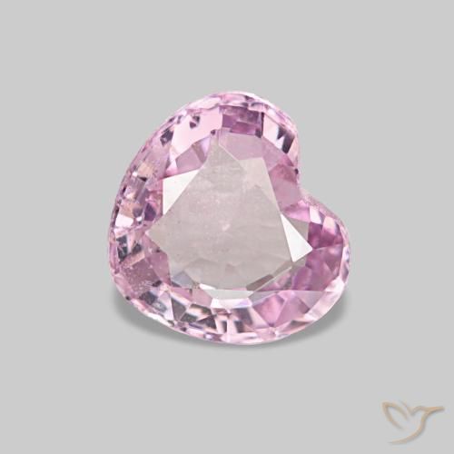 Espinela rosa de 0,65 ct, corazón, VS