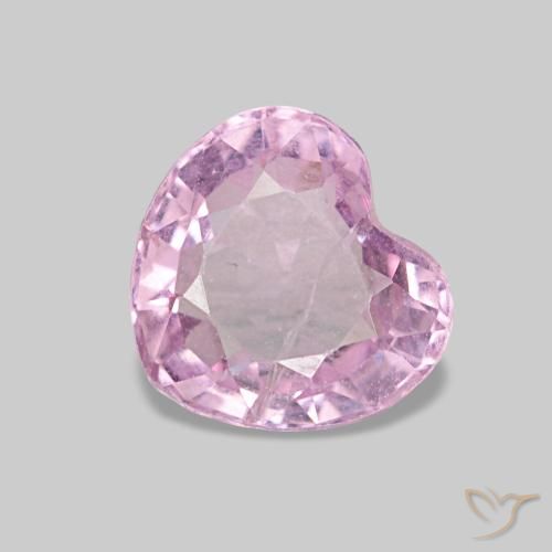 Espinela púrpura de 0,92 ct, corazón, VS-SI