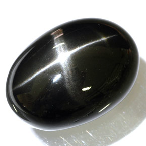 Diopsido estrella negro natural de 48,47 ct, corte óvalo, opaco
