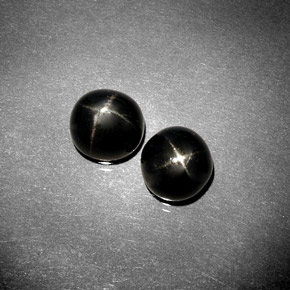 Gemas de diopsido estrella negro natural de  ct, corte óvalo, opaco