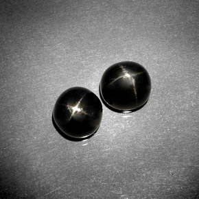 Gemas de diopsido estrella negro natural de  ct, corte óvalo, opaco