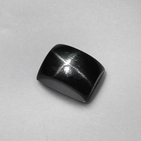 Diopsido estrella negro natural de 1,94 ct, baguette, opaco