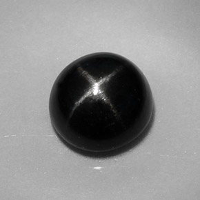 Diopsido estrella negro natural de 1,84 ct, corte redondo, opaco