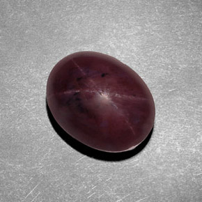 Granate estrella rojo natural de 9,38 ct, corte óvalo, opaco