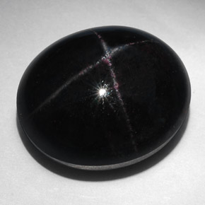 Granate estrella negro natural de 52,94 ct, corte óvalo, opaco