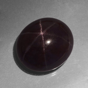 Granate estrella rojo natural de 49,09 ct, corte óvalo, opaco