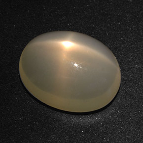 Piedra de luna estrella crema natural de 10,01 ct, corte óvalo, translúcido