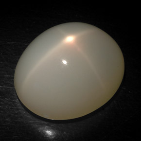 Piedra lunar estrella Blanco leche natural de 16.96 ct, Corte Óvalo, Translúcido