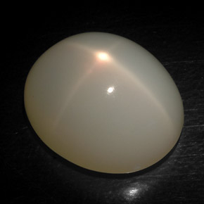 Piedra lunar estrella Blanco leche natural de 16.96 ct, Corte Óvalo, Translúcido