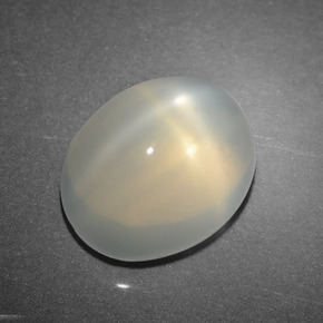 Piedra de luna estrella crema natural de 4,02 ct, corte óvalo, translúcido