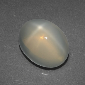 Piedra de luna estrella crema natural de 2,72 ct, corte óvalo, translúcido