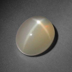 Piedra de luna estrella crema natural de 5,03 ct, corte óvalo, translúcido