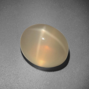 Piedra de luna estrella crema natural de 5,51 ct, corte óvalo, translúcido