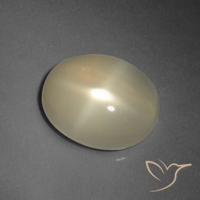 Piedra lunar estrella Amarillo claro natural de 5.66 ct, Ovalada, Translúcido