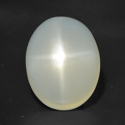 Piedra lunar estrella Blanco perlado natural de 4.59 ct, Corte Óvalo, Translúcido