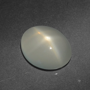 Piedra de luna estrella crema natural de 3,08 ct, corte óvalo, translúcido