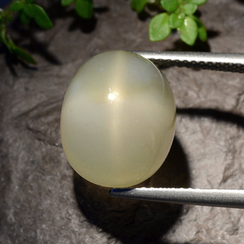 Piedra de luna estrella blanco natural de 11,40 ct, corte óvalo, translúcido