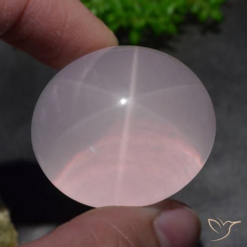 Cuarzo rosa estrella Rosado claro natural de 156.55 ct, Ovalada, Translúcido
